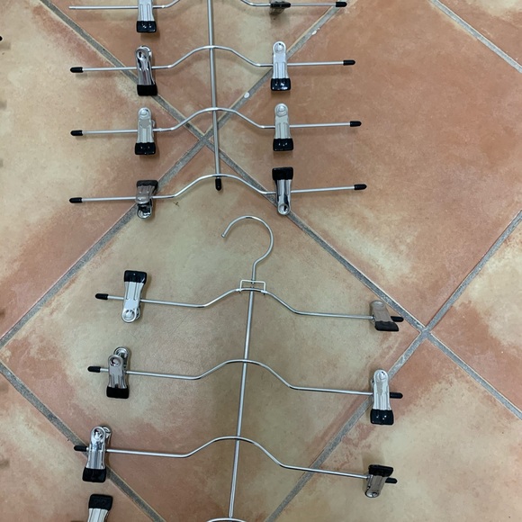 Chrome Metal Add-On Skirt/Pant Hangers Pkg/4, 4 in total - Picture 2 of 3